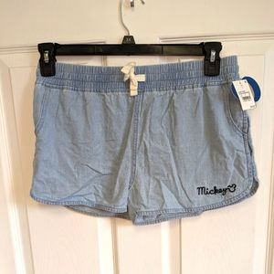 Disney + Junk food light wash chambray shorts size Small NWT Elastic waist